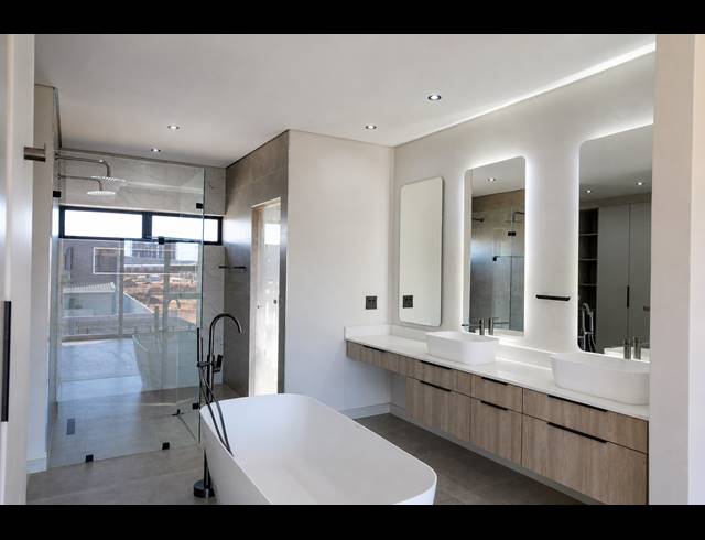 3 BEDROOM HOUSE FOR SALE IN FOUNTAINBROOK ESTATE